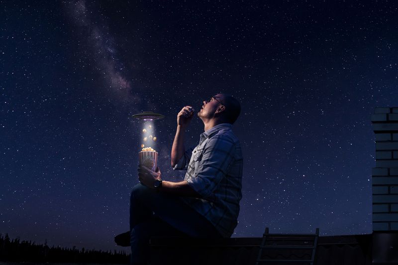 космос звезды нло инопланетяне млечный путь портрет фотошоп ночь Вот она россыпь звёзд фото превью