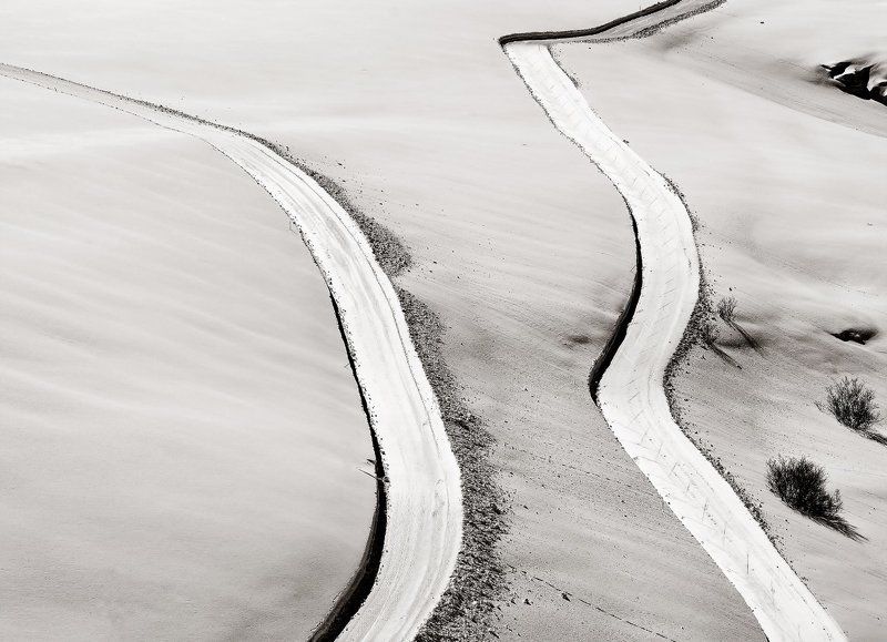 Bianco, Minimal, Neve, Ombre, Strade Ognuno la propria via фото превью