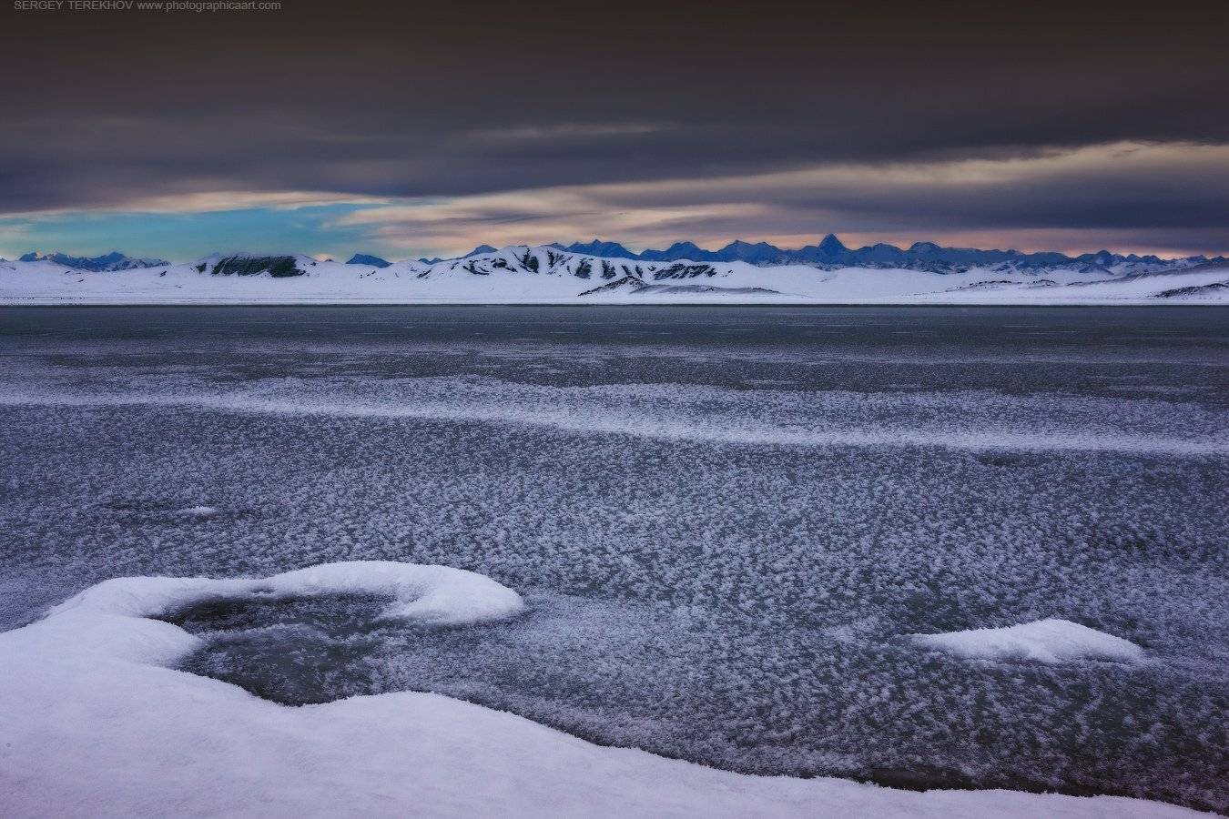 Казахстан, Озеро Туз-коль, Озеро Тузколь, Пик Победы, Пик Хан-Тенгри, Сергей Теректы