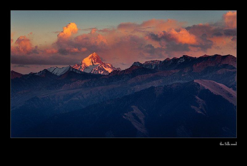 Тянь-Шань; хребет Терскей Ала-То про малую Родину… осень фото превью