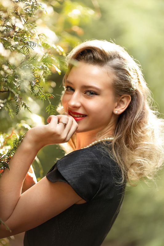 девушка, женский портрет  фото превью