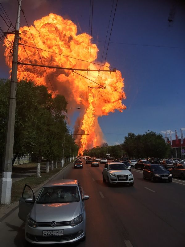 Взрыв на газовой заправке  фото превью