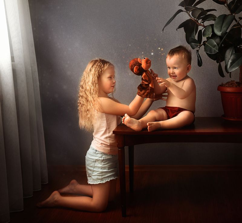 Брат и сестра фото превью