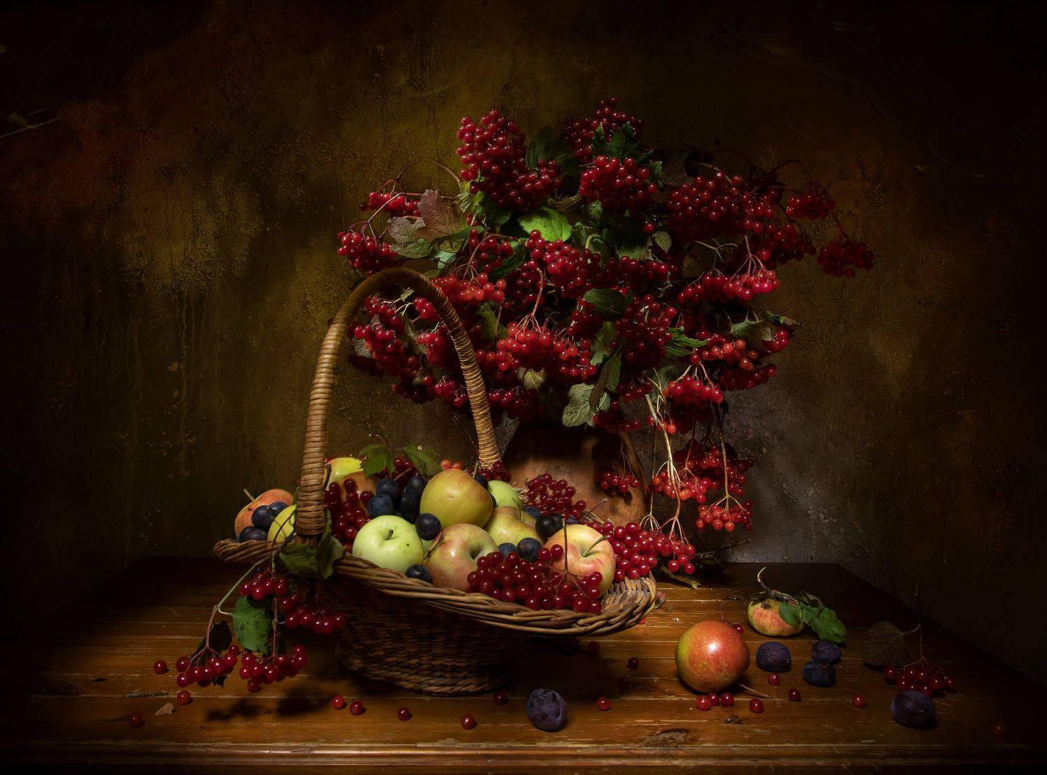 натюрморт, калина, яблоки, терн, Феденкова Татьяна