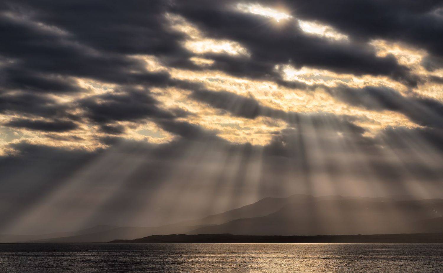 курильские острова, свет, осень, лучи света, Евгений Паршуков