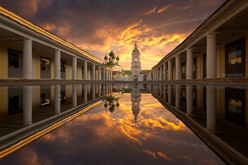 Торговые ряды. Город Кострома (Россия)