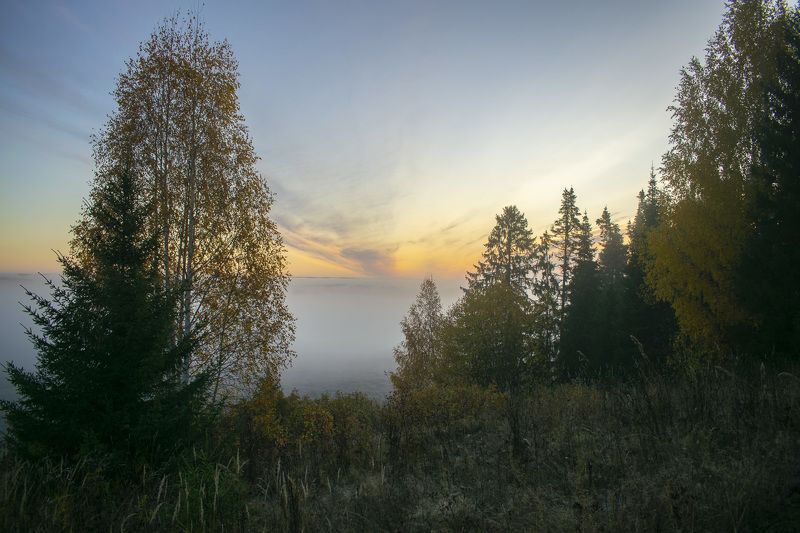 Над туманом фото превью