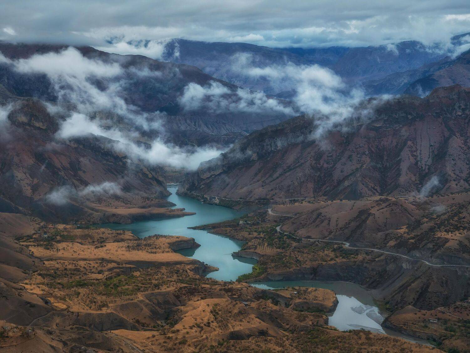 , Дэм Константин