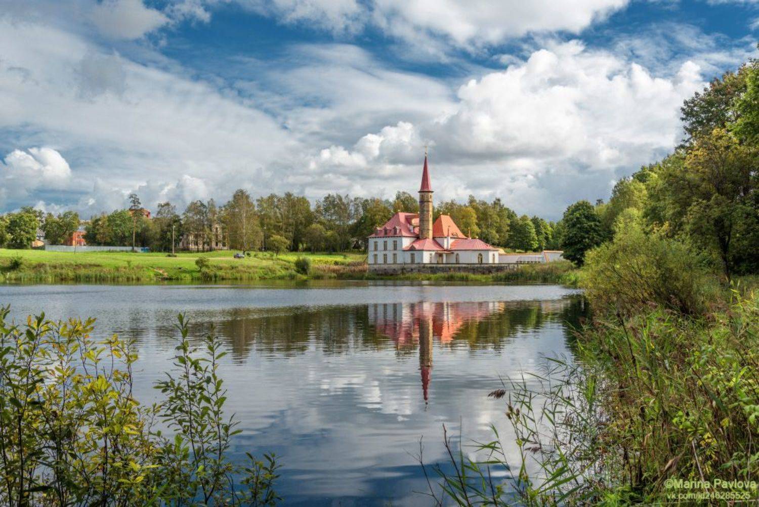 город, архитектура, приоратский дворец, город гатчина, озеро\"чёрное\", пригороды санкт-петербурга, пейзаж, осенний пейзаж, природа, озеро, озеро \"чёрное\", nikon, Павлова Марина
