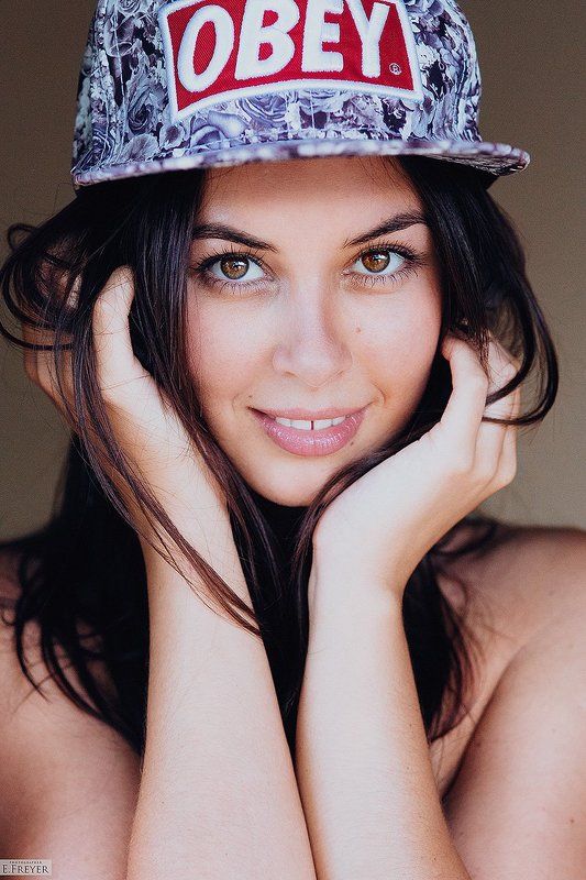 Yana фото превью