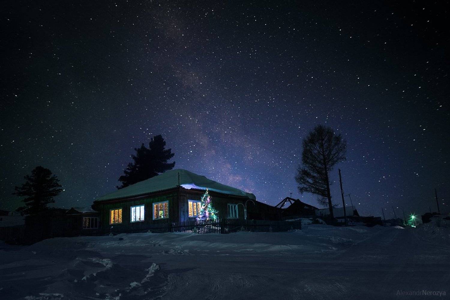 Деревня, Дом, Елка, Звезды, Млечный путь, Нерозя, Новый год, Ночь, Рождество, Россия, Свет, Село, Сибирь, Александр 'Horimono' Нерозя