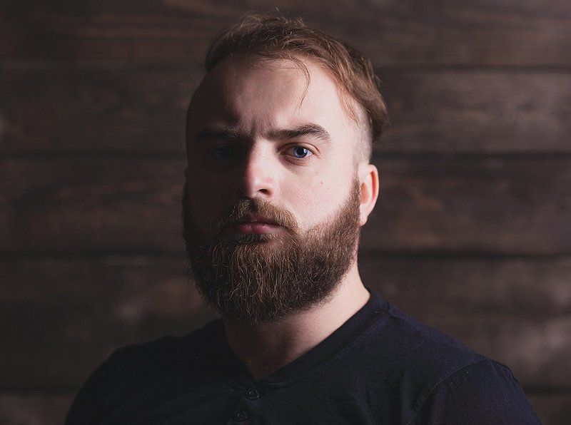 Автопортрет фото превью