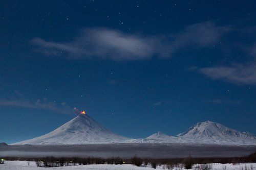 Огонёк в ночи