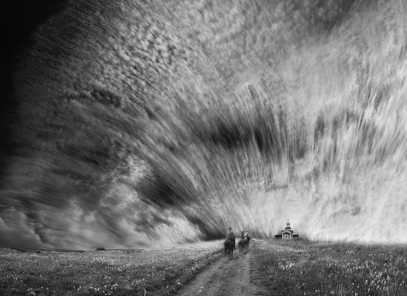 On the Road фото превью