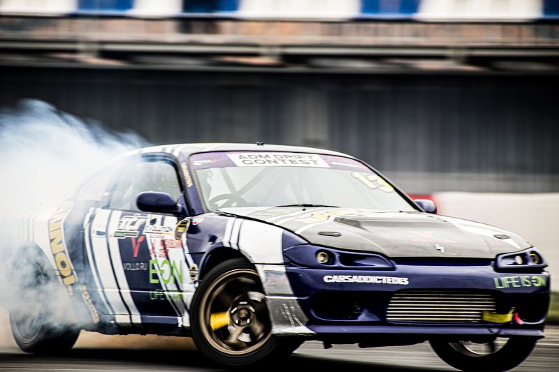 дрифт drift auto машина авто техника спорт sport занос колесо соревнования  фото превью