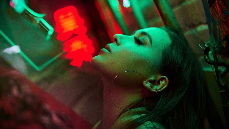 neon фото превью