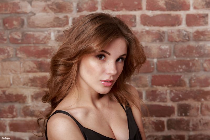 women, one person, beauty, caucasian ethnicity, adult, young adult, portrait, fashion model, brown hair, looking, fashion, looking at camera, sensuality, females, lifestyles, brick, long hair, elegance, cute, young women, Everypixel  фото превью