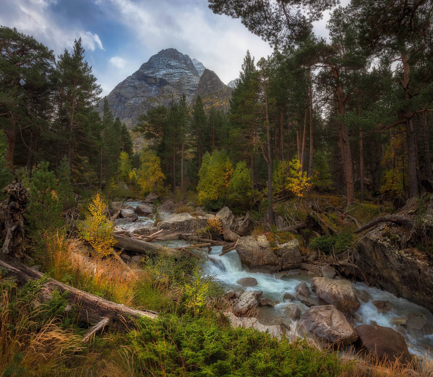вода, горы, облака, река, кчр, лес, Кахарова Наргиза