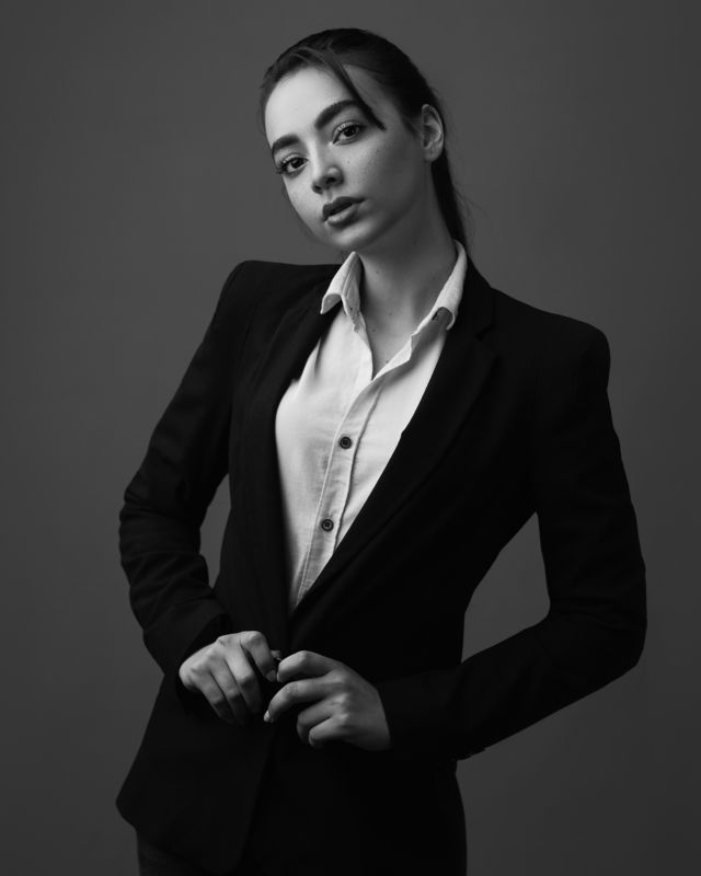 fashion, fashionphotography, woman, studio, studioshot, blackandwhite, bnw, bw Shghygh фото превью