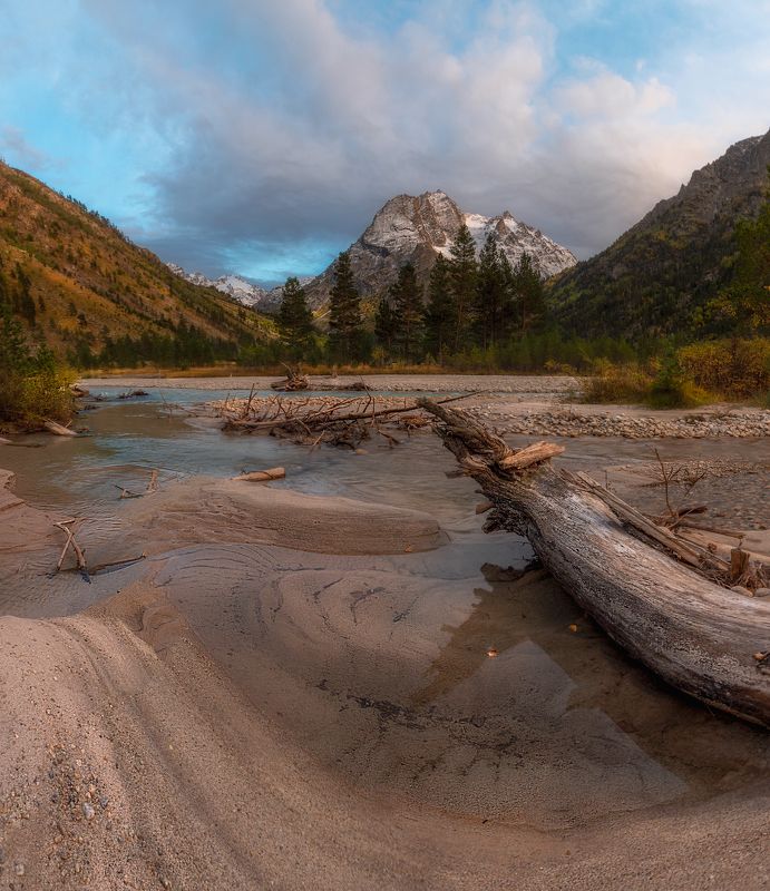 горы, осень, река Закаты в Чиринколе фото превью