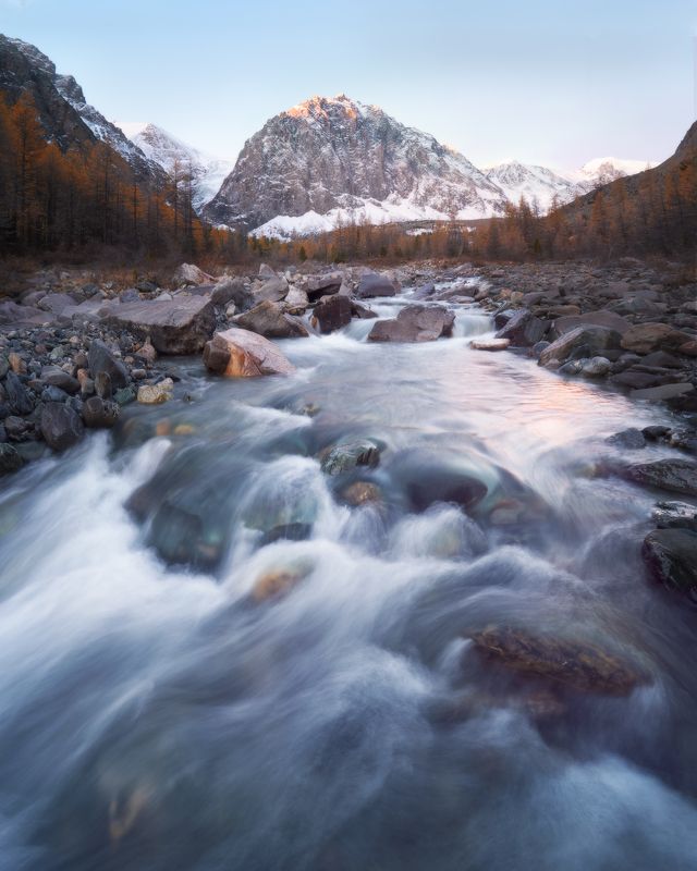 Рассвет в долине Актру. Алтай, сентябрь 2022 фото превью