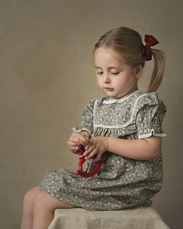 девочка с лошадкой Девочка с лошадкой фото превью