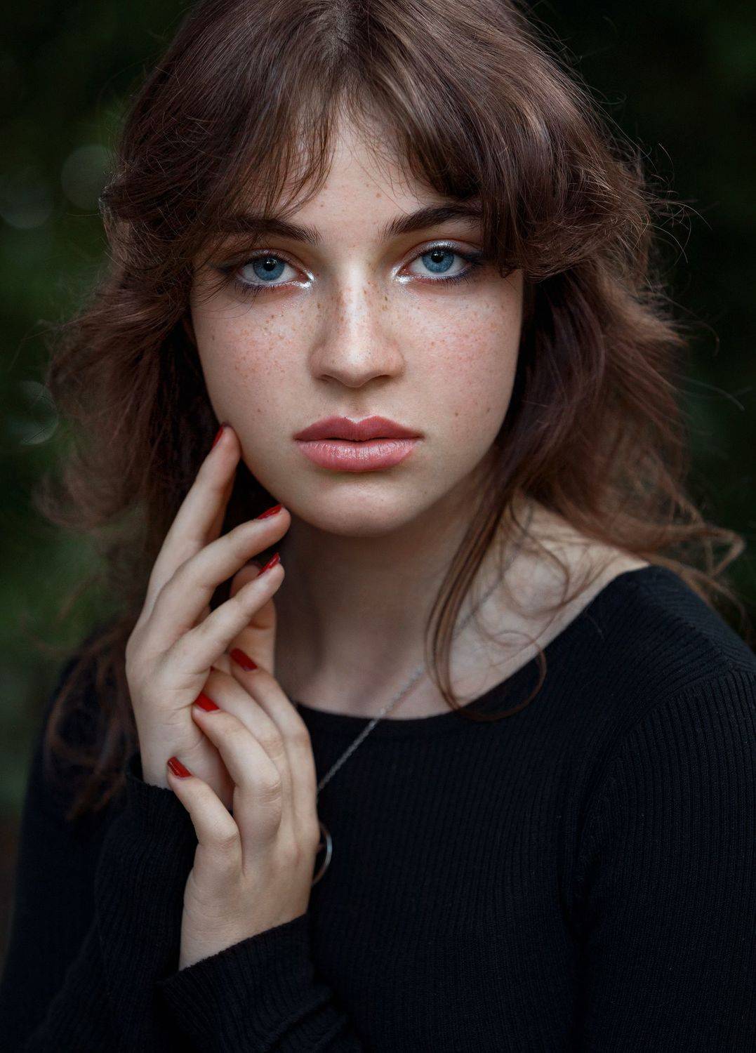 , Деян Романов