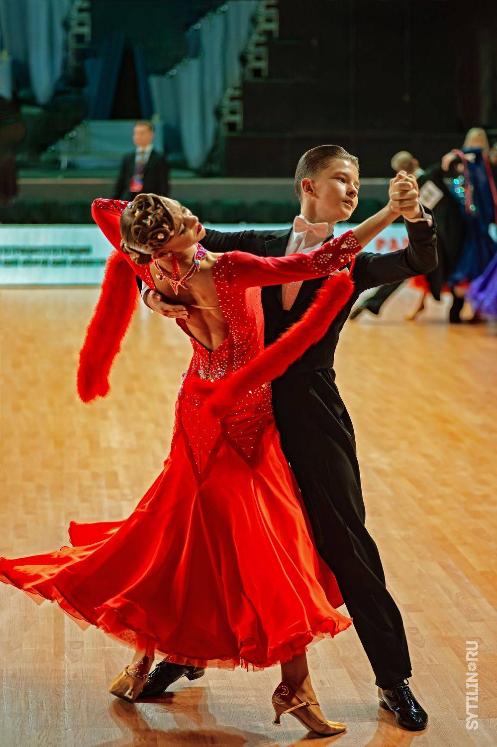 спортивные танцы, стандарт, венский вальс, пара, танец, вальс, соревнование, выступление, юниоры, конкурс, танцпол, Сытилин Павел