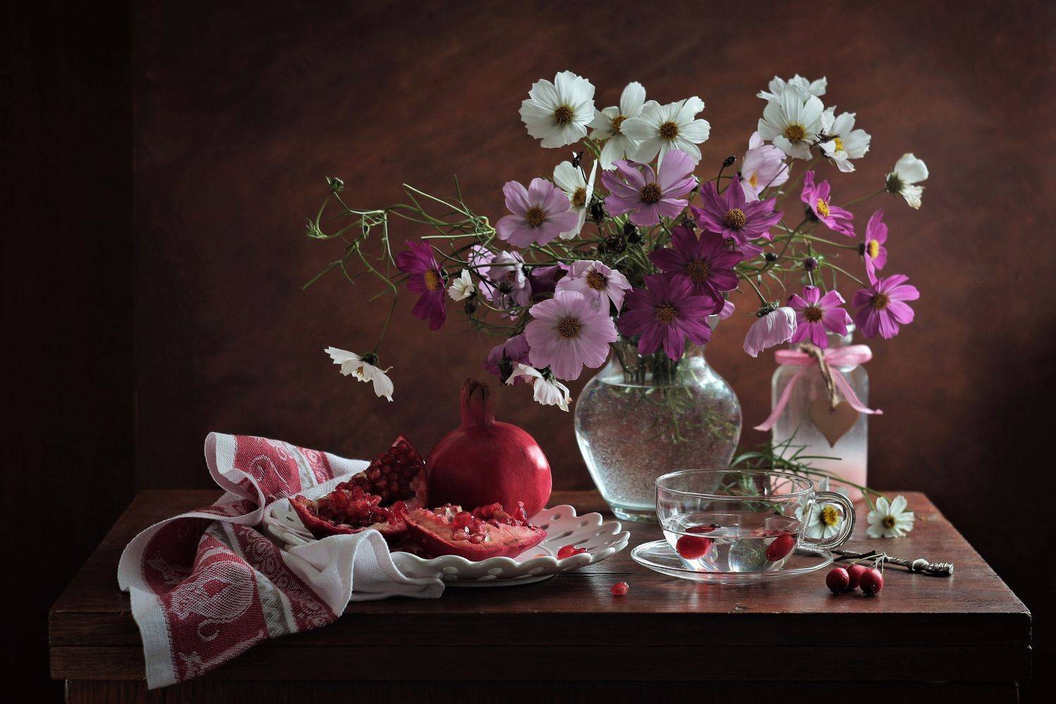 , Людмила Хрусталева*