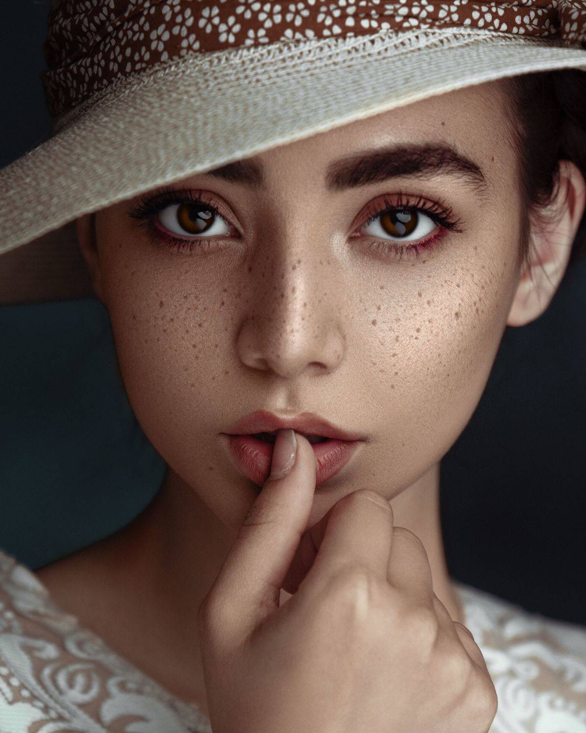 portrait, photography, photoshoot, woman, beautiful, femaleportrait, hat, Attractive, studio, studioshot, Navid Mousavi