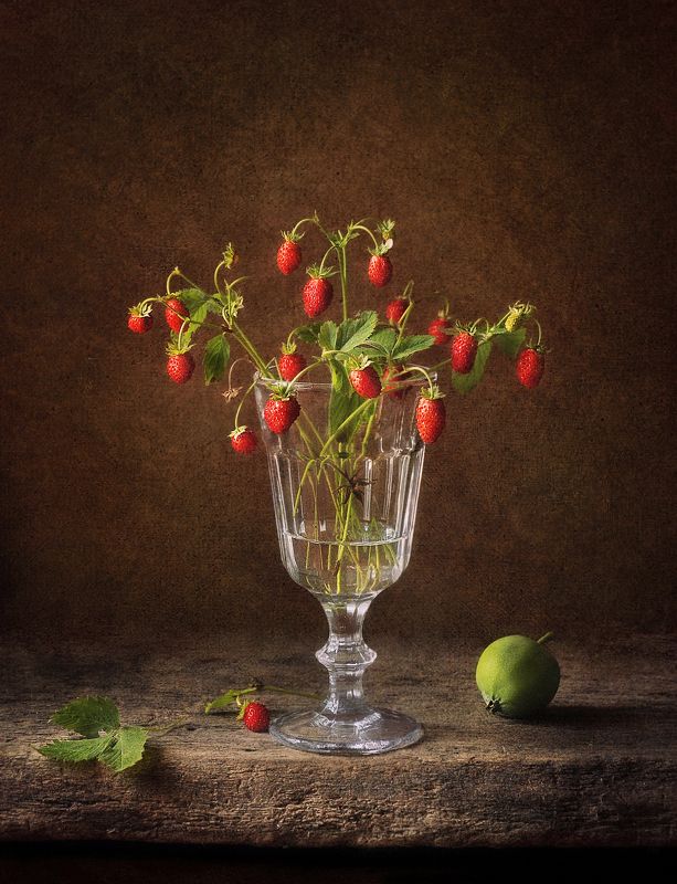 Земляничный букет фото превью