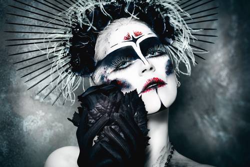 She was like a black rose Such a beauty in a sadness