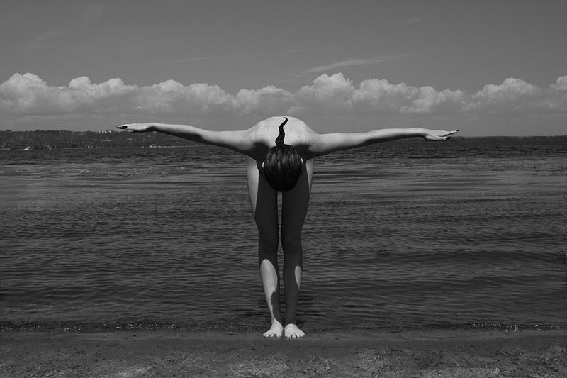 art nude, fine art nude, bw nude photo, conceptual, minimalism nude, nude in the landscape, surreal nude, conceptual nude, figurative nude * фото превью