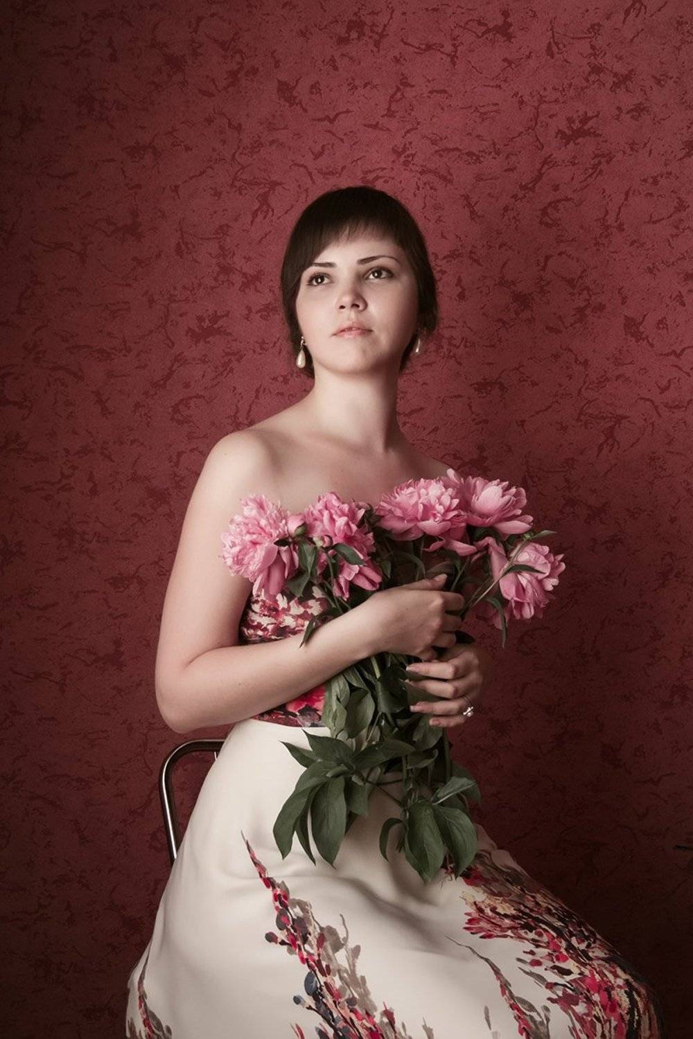 пионы, портрет, девушка, Мартиросян Михаил