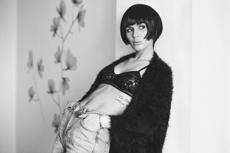 KIRA ● d\'abord dans le quinzième фото превью