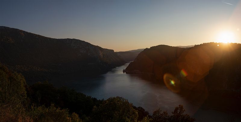 пейзаж, пейзажная фотография, пейзажи, дунай, сербия, река, закат, камни, скалы, берег, путешествие, landscape, landscapes, landscape photography Дунай, Восточная Сербия фото превью