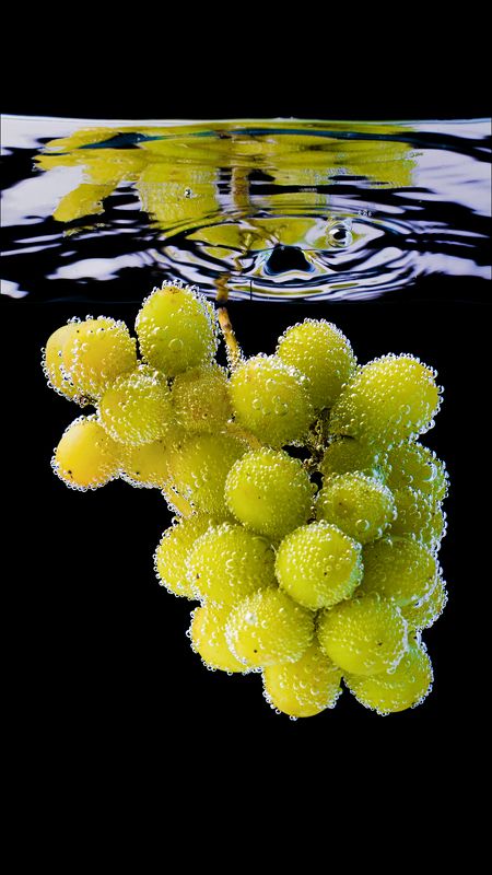 виноград, вода, капли, пузыри, черный Виноград фото превью