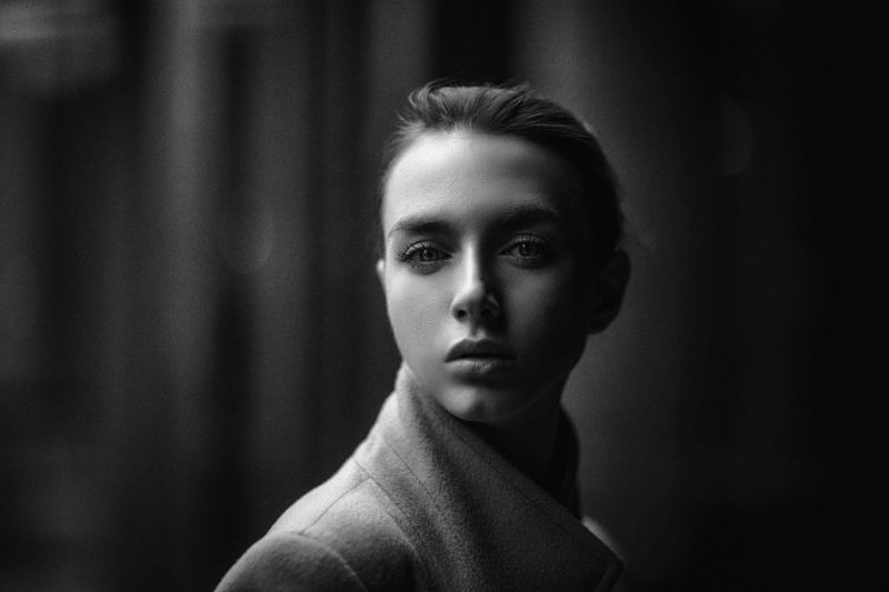 девушка,жанр,портрет,фотография,модель,арт,portrait,photography, middle,nature,soul,свет,girl,canon 35mm, woman,monochome,ню,гламур Вика фото превью