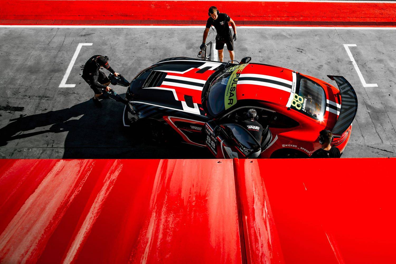 автоспорт, gt4, Николай Комаров