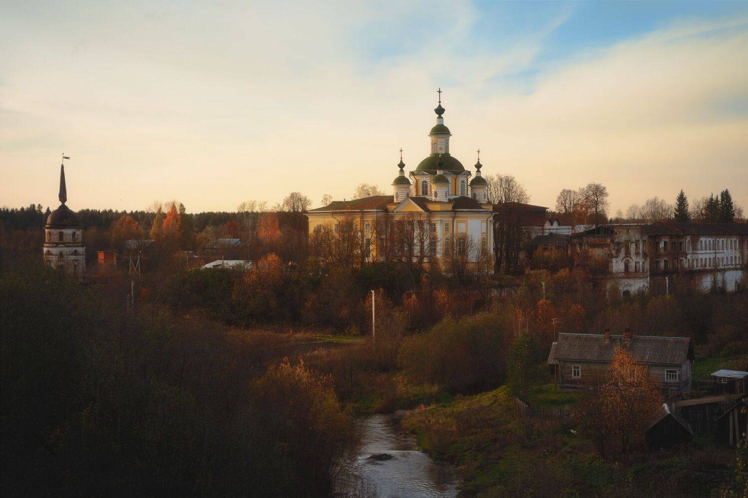 тотьма, вологодская область, пёсья деньга, река, вечер, закат, спасо-суморин монастырь, Дмитрий Шишкин