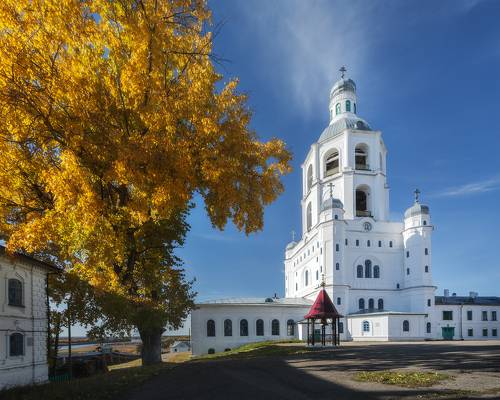 Церковное золото