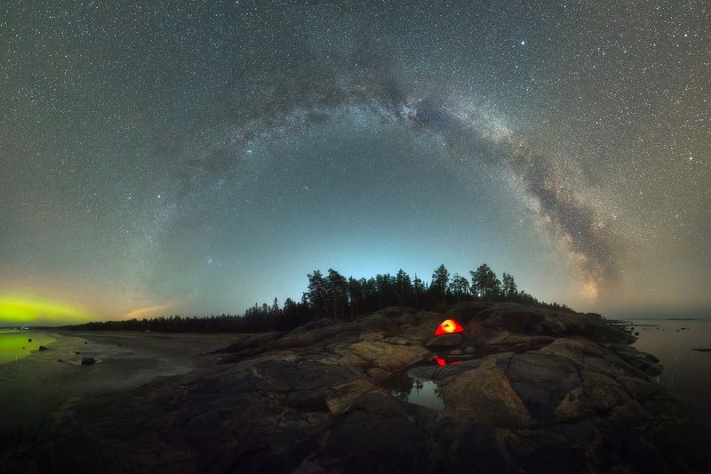 млечный путь, панорама, архангельская область, белое море, палатка, ночное фото Мыс Пильемский фото превью
