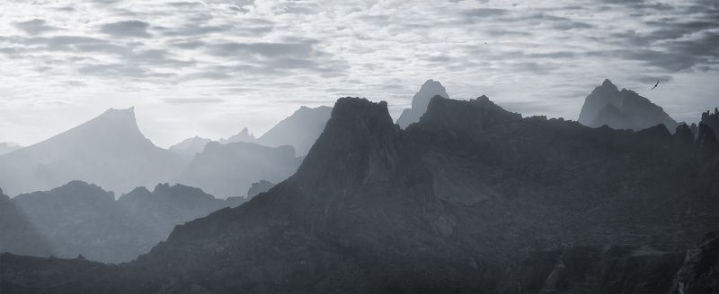 ...Над хребтом Ергаки... фото превью