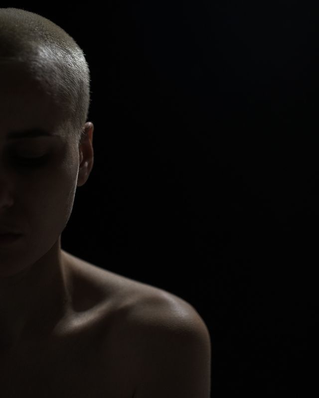 Автопортрет фото превью