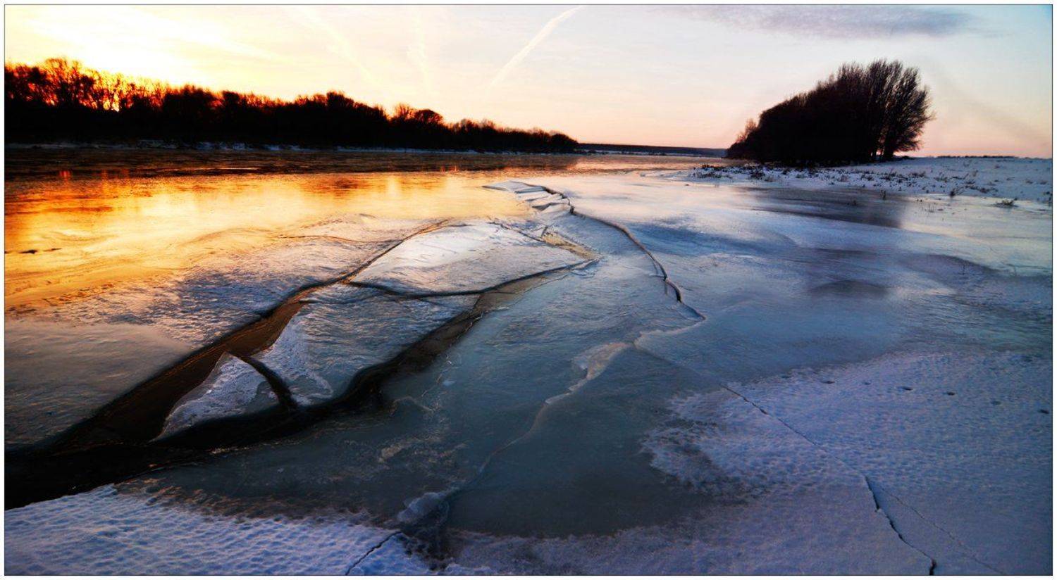 вода, Денис Воронин