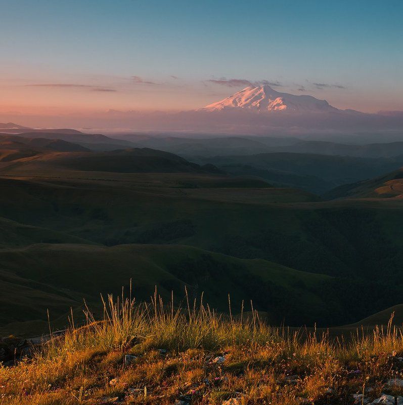 И БЛИЗОК И ДАЛЁК фото превью