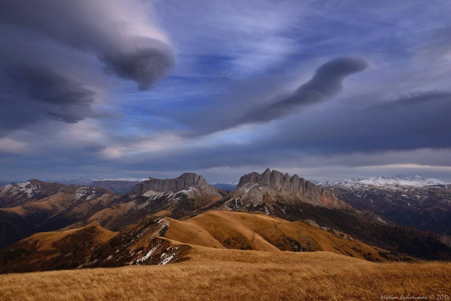 Ачешбок, Максим Евдокимов