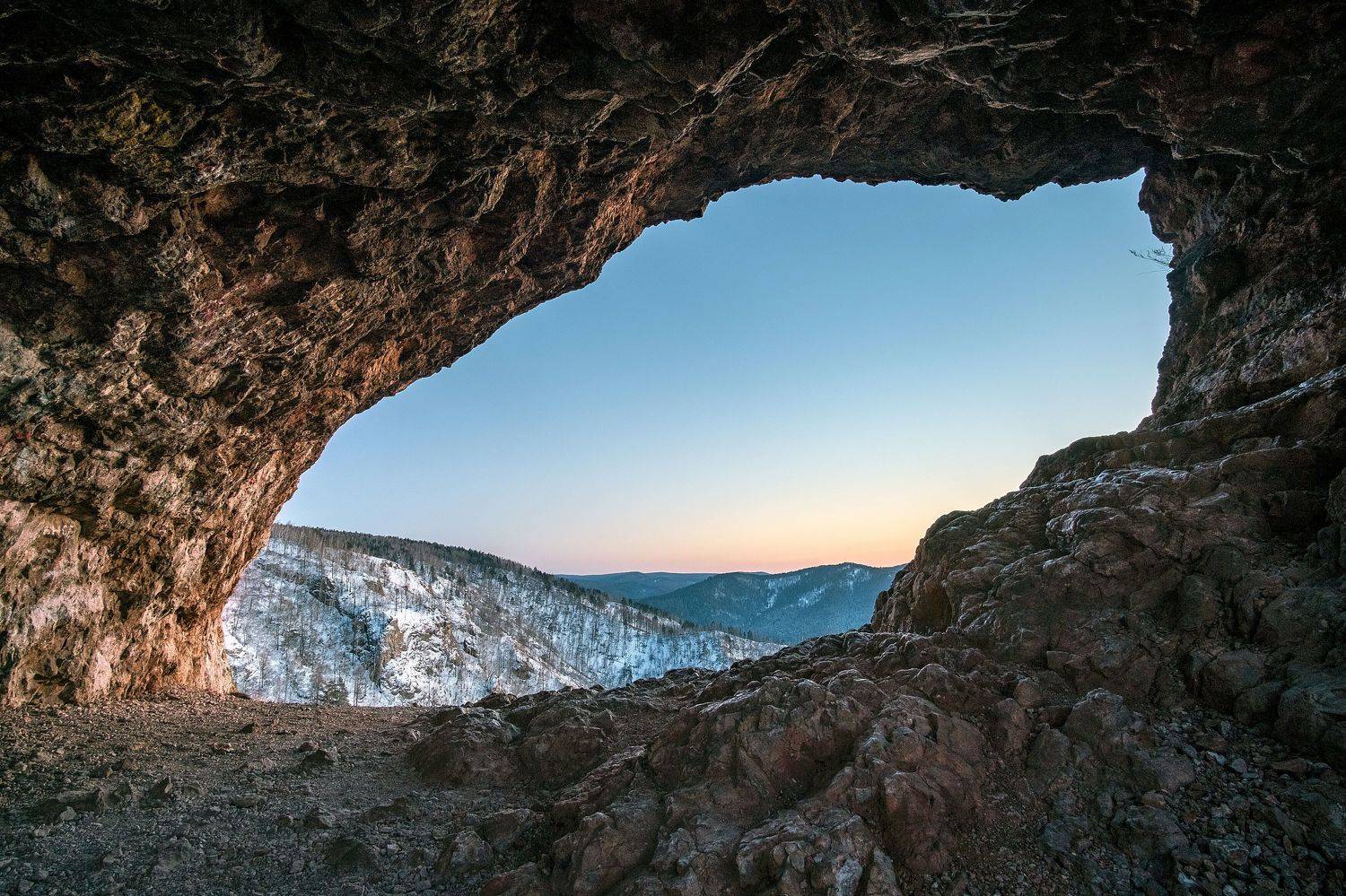 скала арка, торгашинский хребет, красноярск, Багурский Алексей