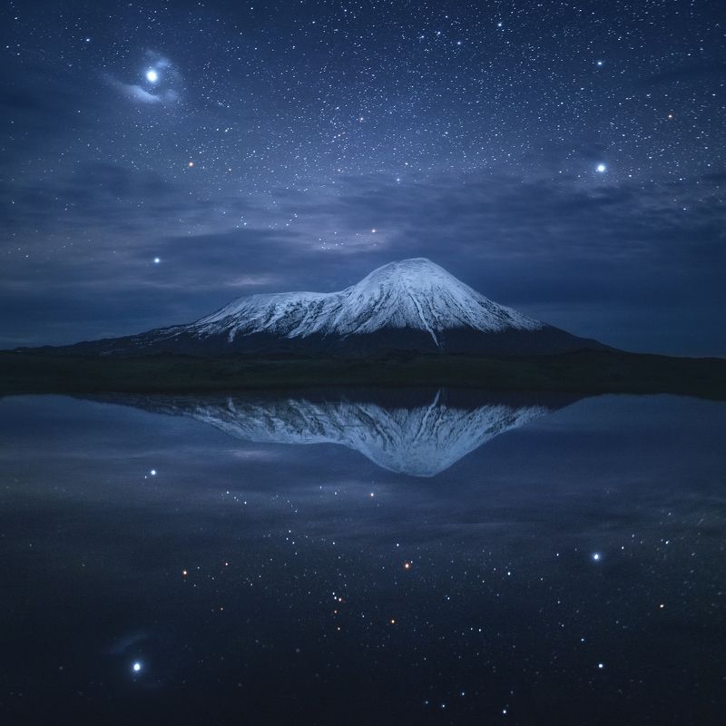 Между звездами фото превью