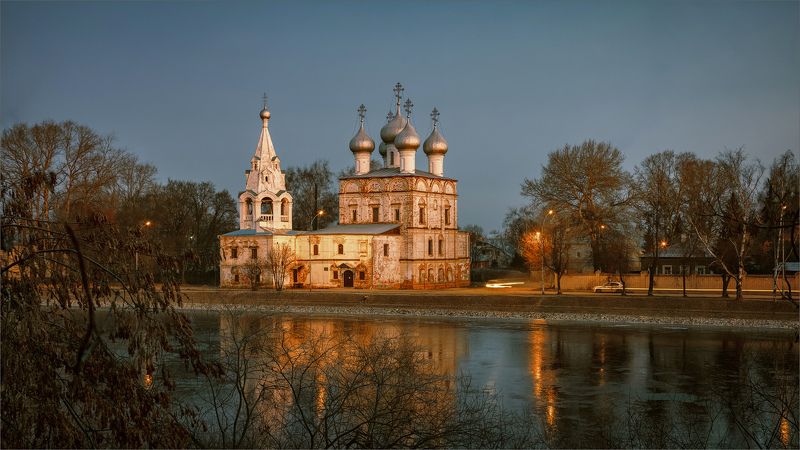 пейзаж, архитектура, храм, река, осень, утро, свет, цвет, александр никитинский. Осень, рассвет... фото превью